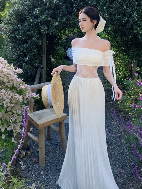 One-Shoulder Lace Splicing Long Dress for Women – Summer High-End Socialite Gown Inspired by French Seaside Vacation One-Shoulder Lace Splicing Long Dress for Women – Summer High-End Socialite Gown Inspired by French Seaside Vacation