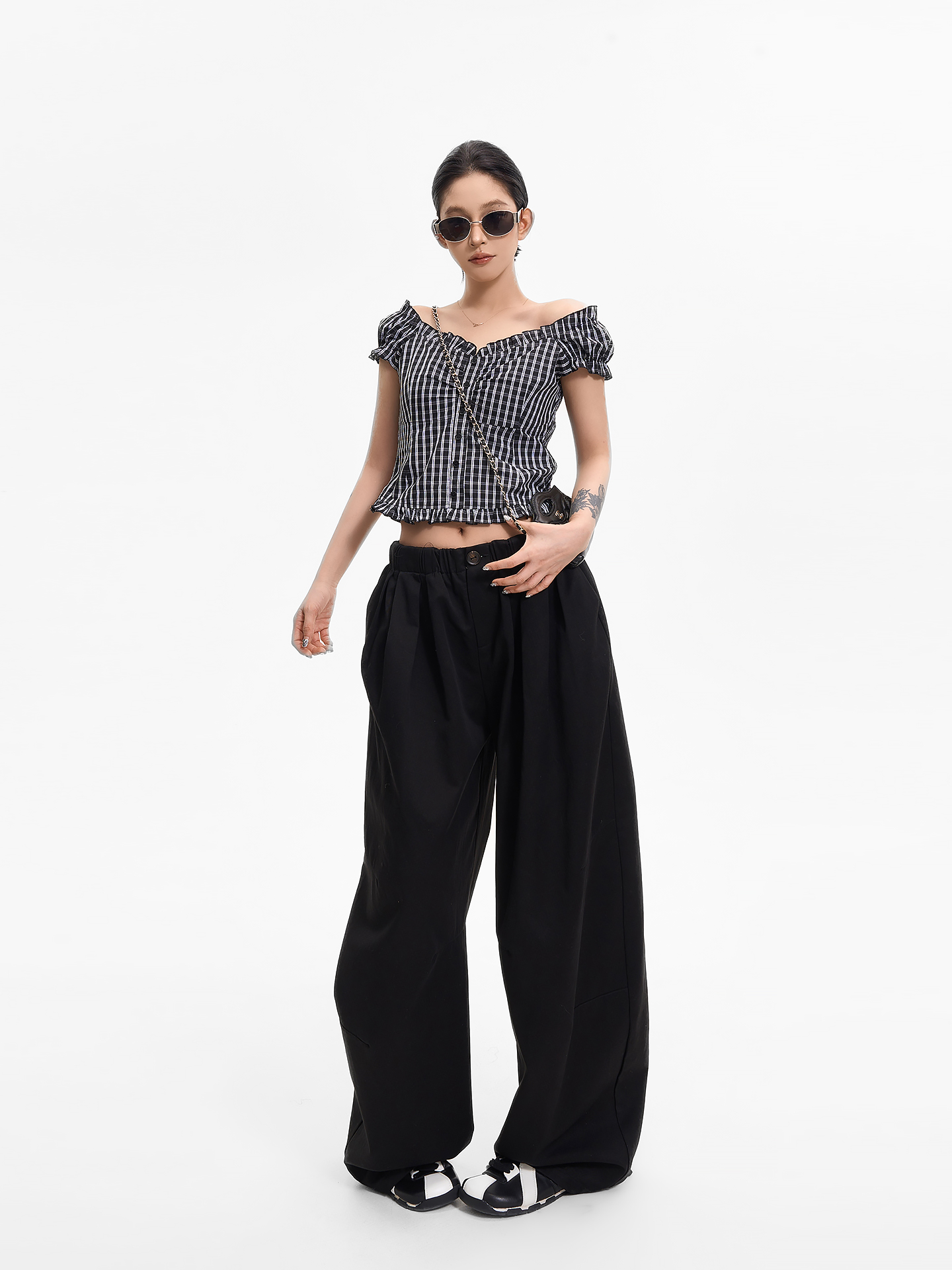 One-Shoulder Puff Sleeve Off-Shoulder T-Shirt for Women - Summer Korean Style Slim Fit Top One-Shoulder Puff Sleeve Off-Shoulder T-Shirt for Women - Summer Korean Style Slim Fit Top