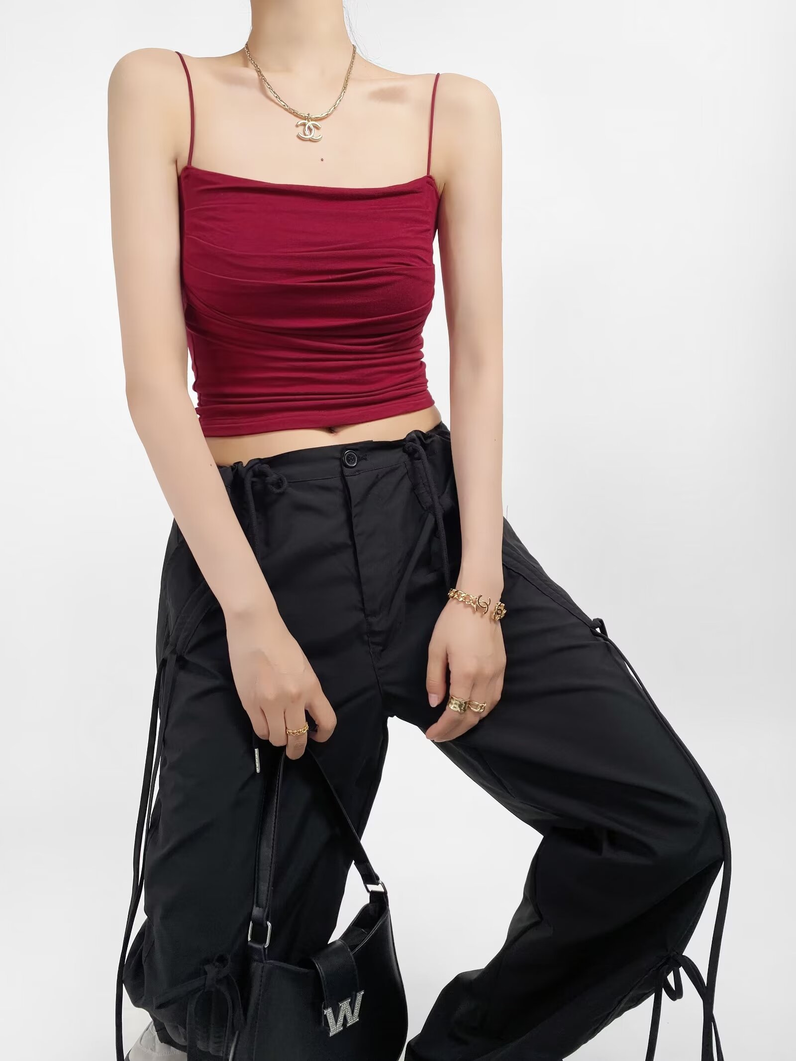 One-Shoulder Ruffled K-Pop Camisole with Chest Pad - Slimming Short Inner Tank Top for Jazz Dance Fitness One-Shoulder Ruffled K-Pop Camisole with Chest Pad - Slimming Short Inner Tank Top for Jazz Dance Fitness