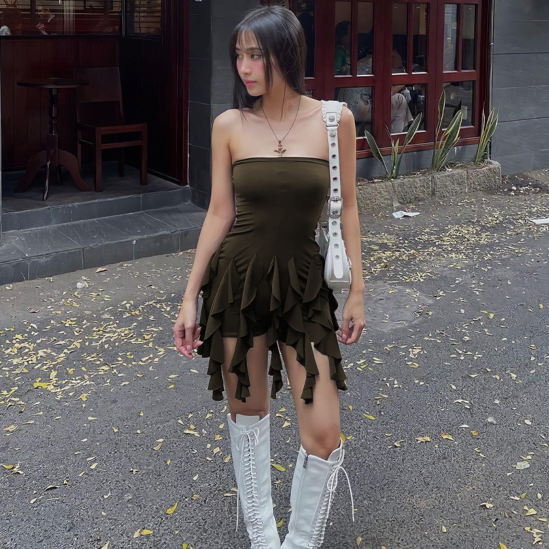 One-Shoulder Strapless Dress for Women 2025 - High-Waisted Slimming Color-Blocking Flowy Ribbon Solid Short Skirt, European Style One-Shoulder Strapless Dress for Women 2025 - High-Waisted Slimming Color-Blocking Flowy Ribbon Solid Short Skirt, European Style