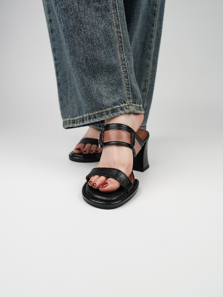 Open-Toe One-Strap High-Heeled Sandals for Women - Fashionable Denim Half-Slippers, Elegant Summer Outdoor Style Open-Toe One-Strap High-Heeled Sandals for Women - Fashionable Denim Half-Slippers, Elegant Summer Outdoor Style