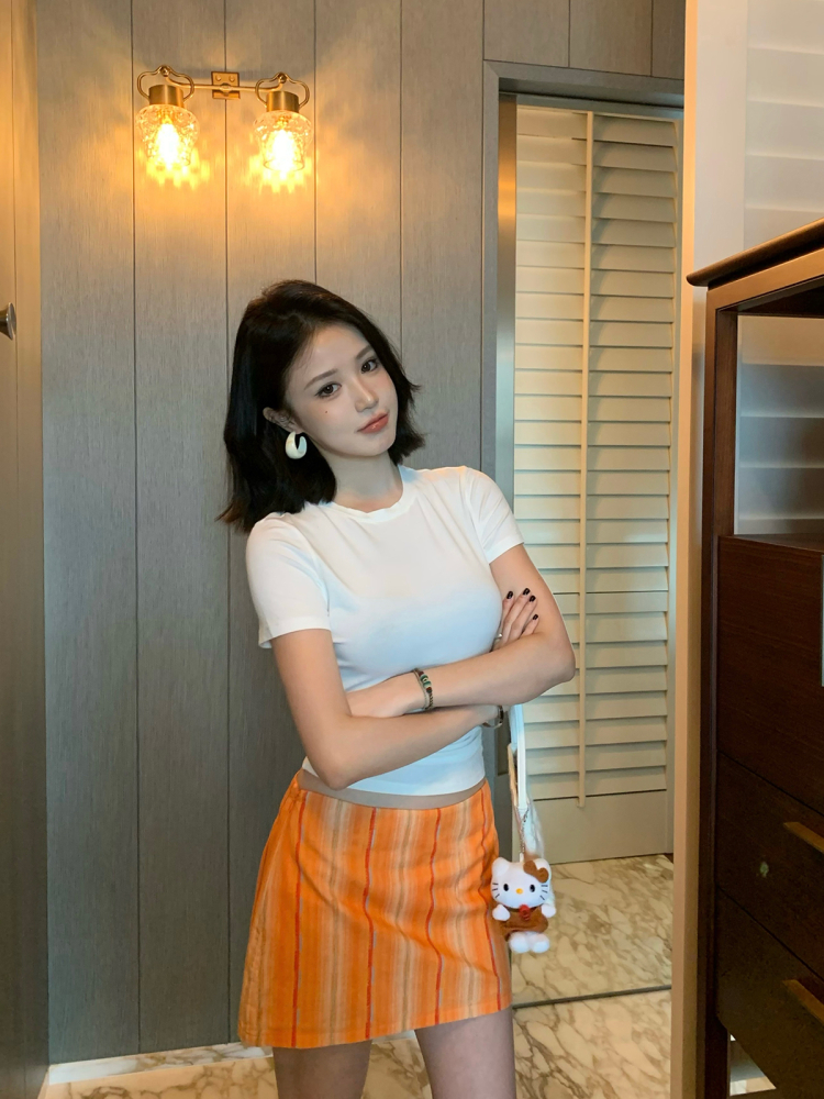 Orange Plaid Vertical Stripe Printed A-Line Skirt for Women - Summer Vintage Style Short Skirt Orange Plaid Vertical Stripe Printed A-Line Skirt for Women - Summer Vintage Style Short Skirt