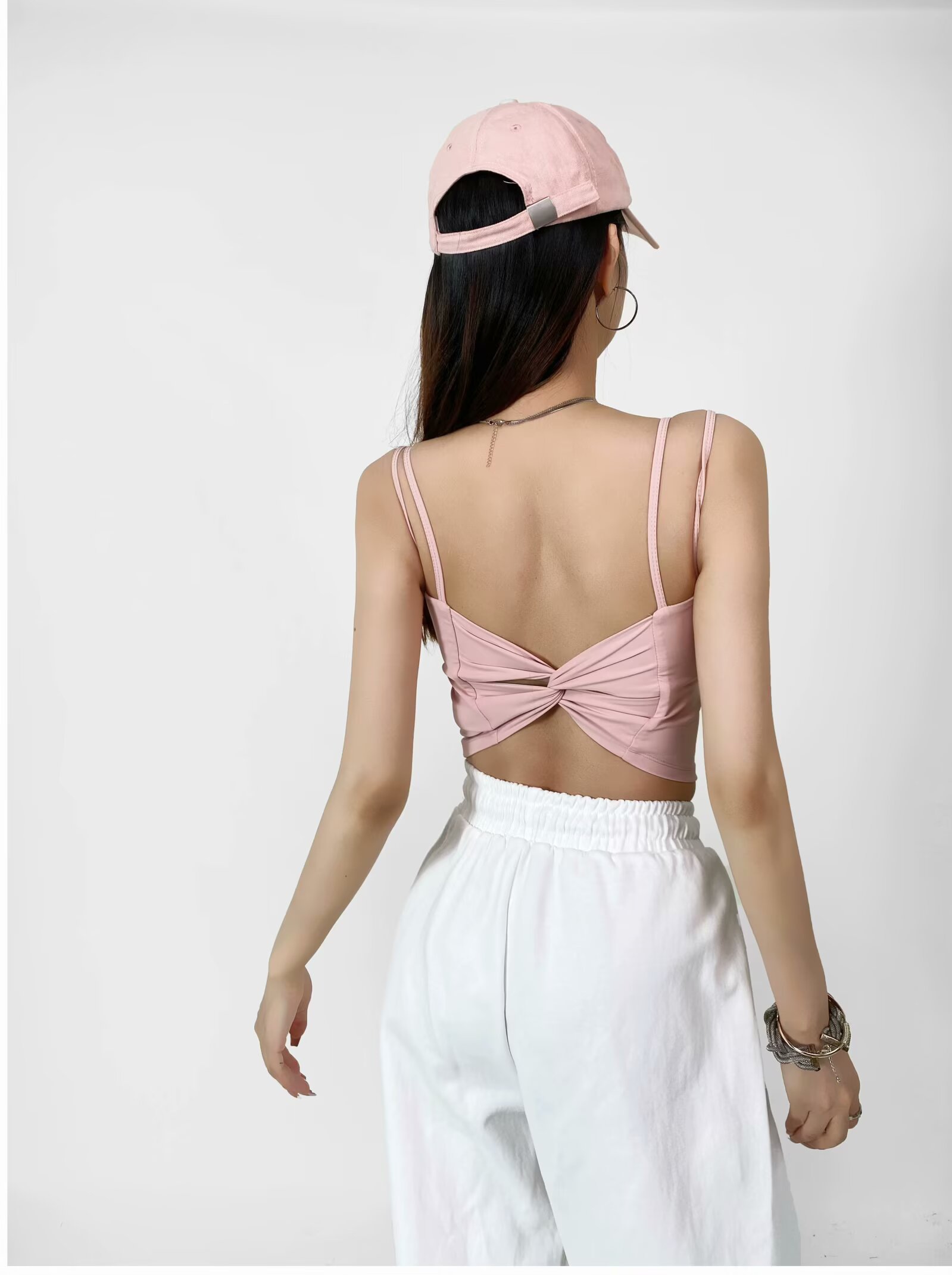 Padded Sports Bra for Big Busts - Quick-Dry Shockproof Yoga Tank Top for Running, Jazz Dance, and Training Camisole Padded Sports Bra for Big Busts - Quick-Dry Shockproof Yoga Tank Top for Running, Jazz Dance, and Training Camisole