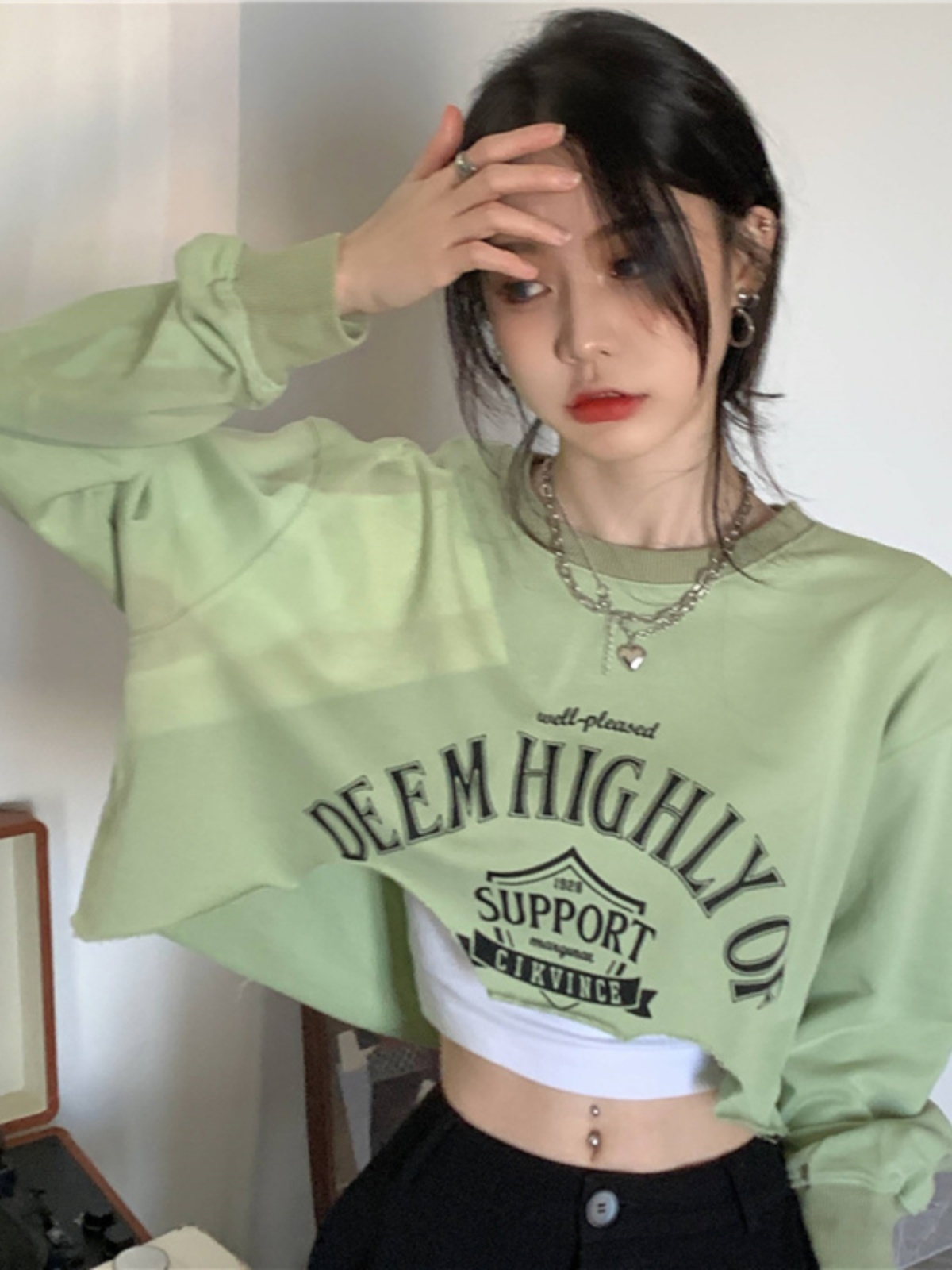 Petite Women's Green Hip-Hop Sweatshirt - American Style Cool Jazz Dance Top for Stage Performances