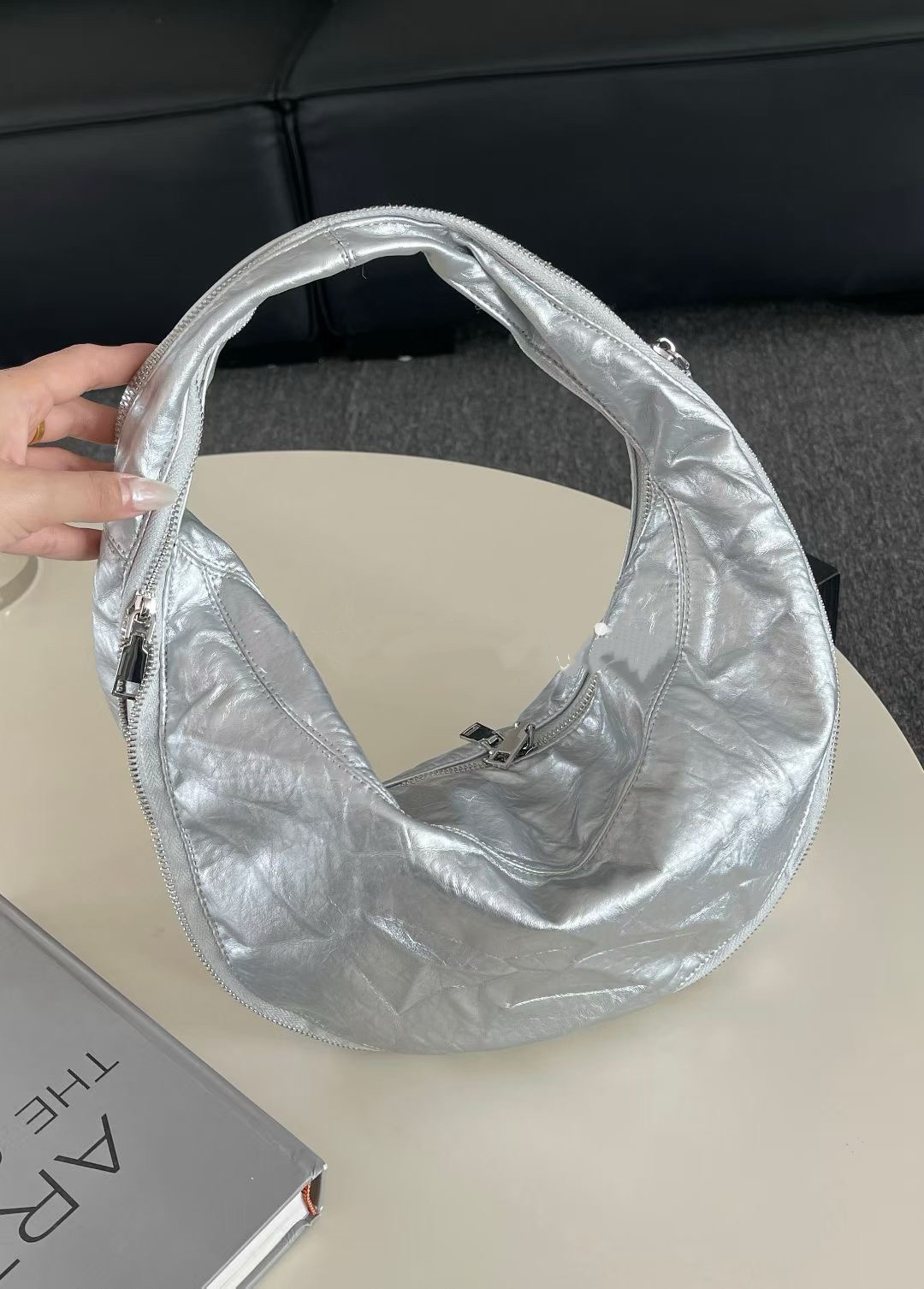 Pleated Design Zipper Curved Silver Cloud Bag - Versatile Shoulder Crossbody Tote for Women, Trendy 2025 Fashion Accessory