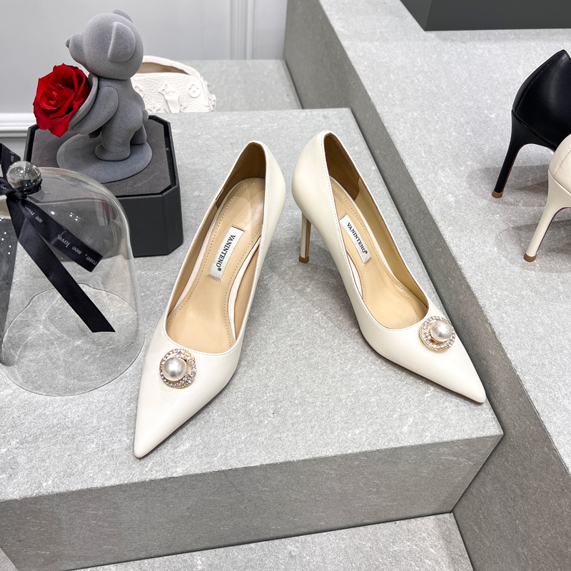 Pointed Pearl Buckle High Heels for Women - Autumn Gentle Forest Girl Style, Thin Heel, Elegant Fashion Footwear