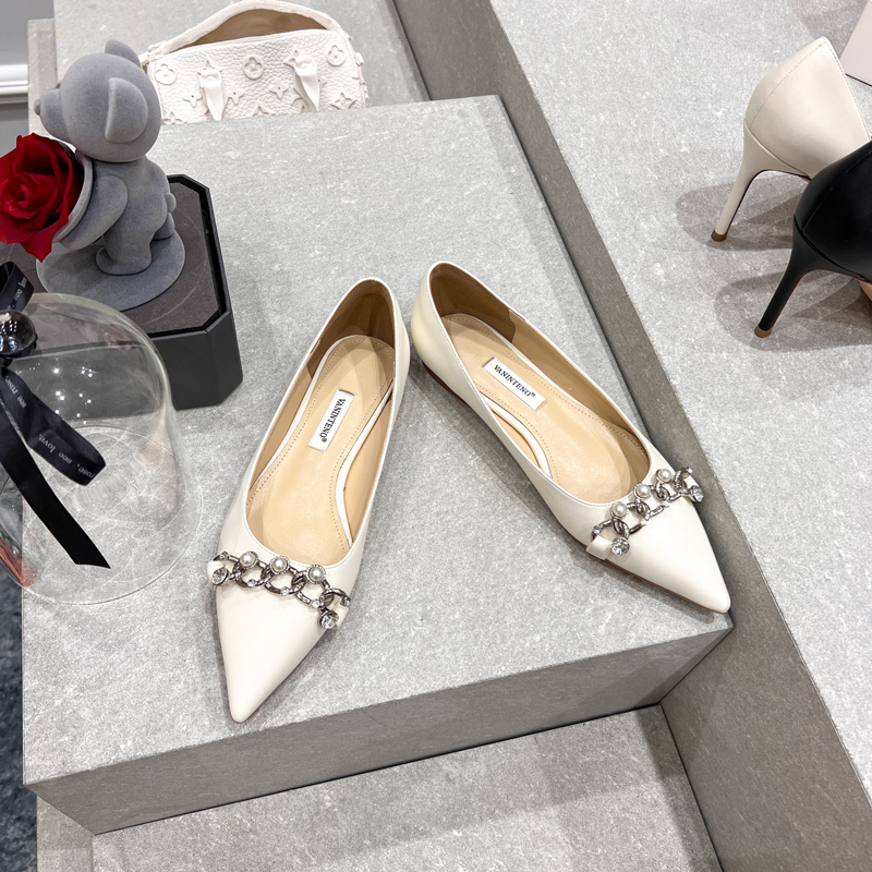 Pointed Toe Pearl Rhinestone Buckle Flat Shoes for Bridesmaids - Forest Girl Style, 2025 Trend, Elegant Footwear Pointed Toe Pearl Rhinestone Buckle Flat Shoes for Bridesmaids - Forest Girl Style, 2025 Trend, Elegant Footwear