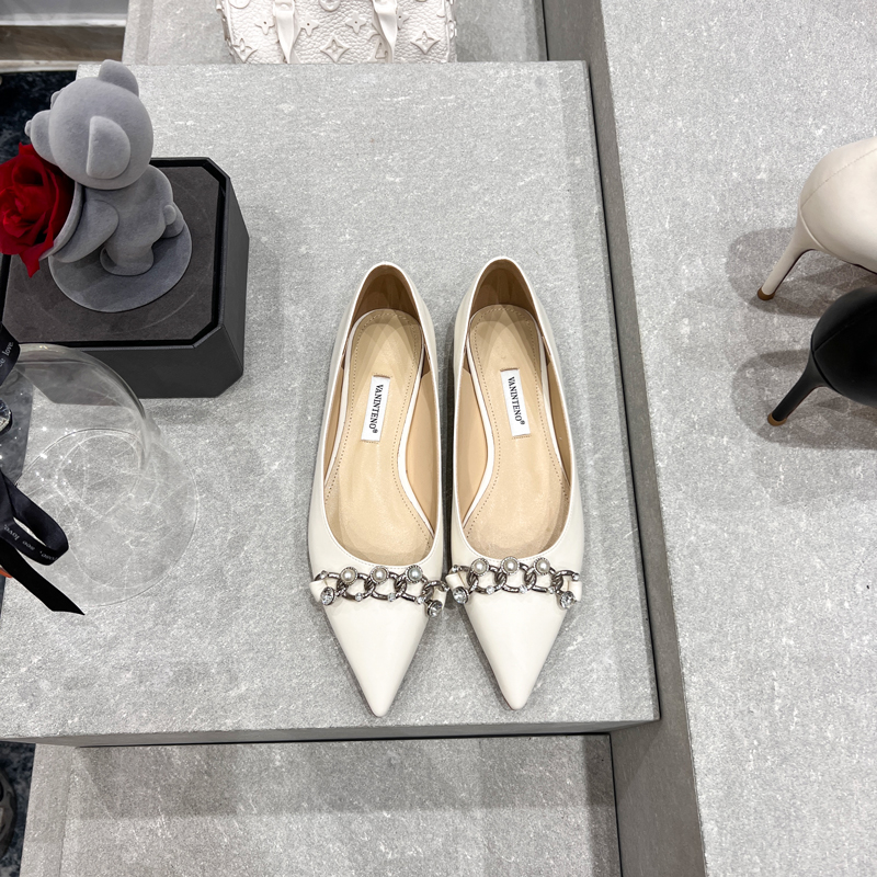 Pointed Toe Pearl Rhinestone Buckle Flat Shoes for Bridesmaids - Forest Girl Style, 2025 Trend, Elegant Footwear