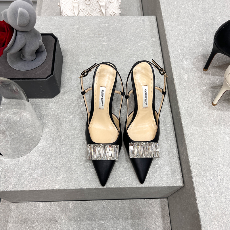 Pointed Toe Rhinestone One-Strap Open-Back High-Heeled Party Sandals for Women - Sweet Style, Perfect for Nights Out Pointed Toe Rhinestone One-Strap Open-Back High-Heeled Party Sandals for Women - Sweet Style, Perfect for Nights Out