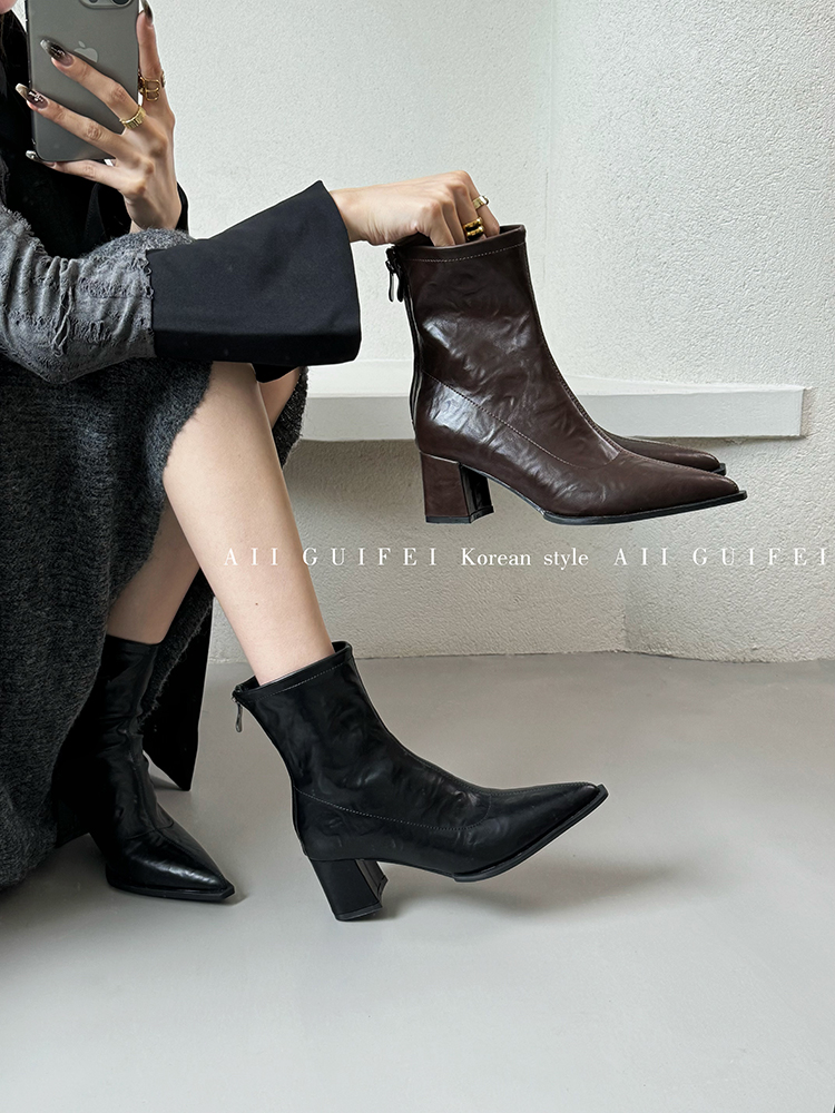Pointed Toe Short Boots for Women, Chunky High Heels, Fleece-Lined, Versatile Autumn/Winter 2025 European French Style