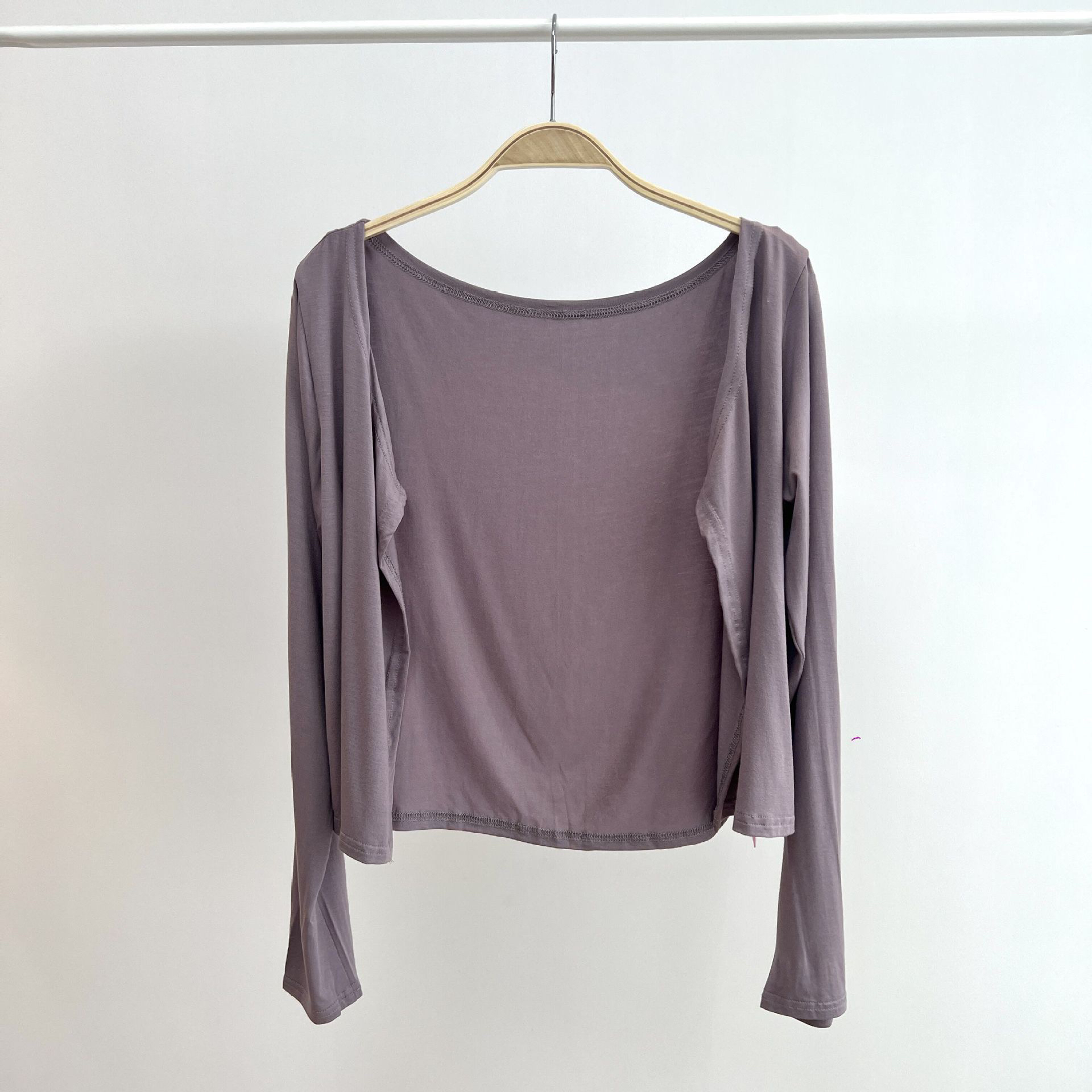 Purple Gray Jazz Dance Set - Kpop Style Loose Slim Fit Top with Long Pants for Women - Trendy Activewear for Dance and Fitness Purple Gray Jazz Dance Set - Kpop Style Loose Slim Fit Top with Long Pants for Women - Trendy Activewear for Dance and Fitness