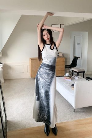 Quick Outfits, Modest Fashion Outfits Ideas Abstract Maxi Dress