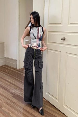 Quick Outfits, Modest Fashion Outfits Ideas Abstract Printed Tank Top