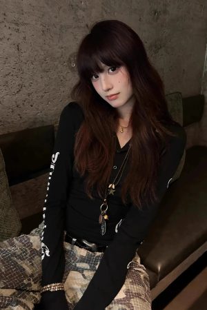 Quick Outfits, Modest Fashion Outfits Ideas Acubi Hooded Graphic Top