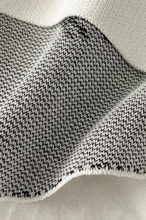 Quick Outfits, Modest Fashion Outfits Ideas Asymmetric Heart Knitted Crop Top