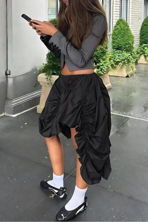 Quick Outfits, Modest Fashion Outfits Ideas Asymmetric Ruched Mini Skirt