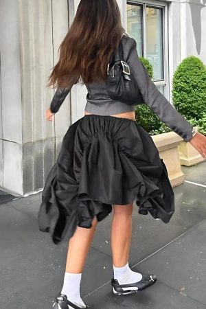 Quick Outfits, Modest Fashion Outfits Ideas Asymmetric Ruched Mini Skirt