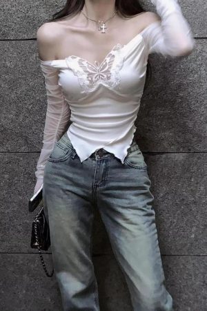 Quick Outfits, Modest Fashion Outfits Ideas Baddie Butterfly Off Shoulder Top