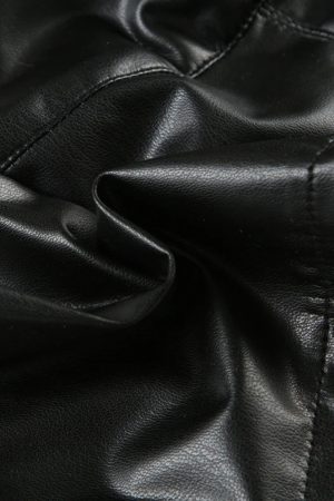 Quick Outfits, Modest Fashion Outfits Ideas Baddie Faux Leather Crop Top