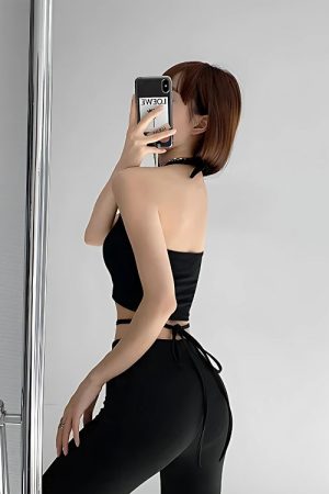 Quick Outfits, Modest Fashion Outfits Ideas Baddie Heart Ring Halter Top