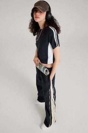 Quick Outfits, Modest Fashion Outfits Ideas Basic Cropped Tee