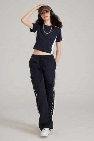 Quick Outfits, Modest Fashion Outfits Ideas Basic Cropped Tee