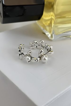 Quick Outfits, Modest Fashion Outfits Ideas Beaded Floral Ring