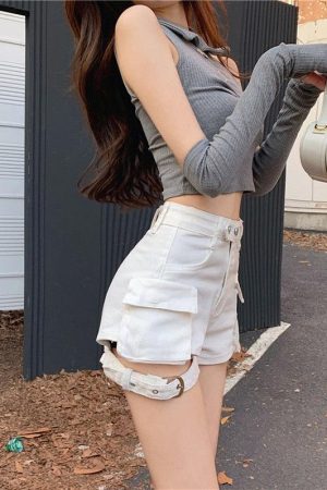 Quick Outfits, Modest Fashion Outfits Ideas Belt Detail Cargo Denim Shorts