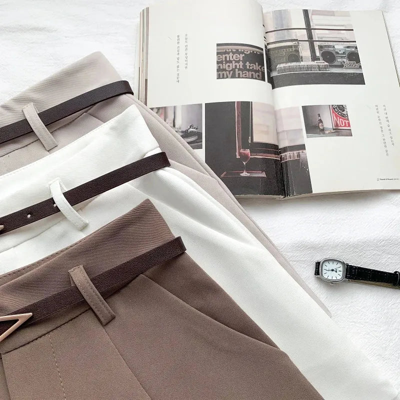 Quick Outfits, Modest Fashion Outfits Ideas Belted High Waisted Shorts Quick Outfits, Modest Fashion Outfits Ideas Belted High Waisted Shorts