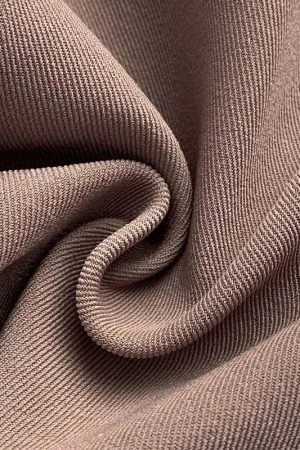 Quick Outfits, Modest Fashion Outfits Ideas Belted High Waisted Shorts