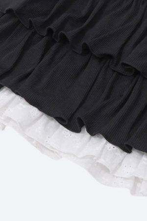 Quick Outfits, Modest Fashion Outfits Ideas Black Coquette Mini Skirt