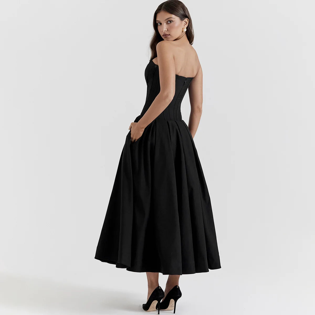 Quick Outfits, Modest Fashion Outfits Ideas Black Plunge Corset Midi Dress Quick Outfits, Modest Fashion Outfits Ideas Black Plunge Corset Midi Dress