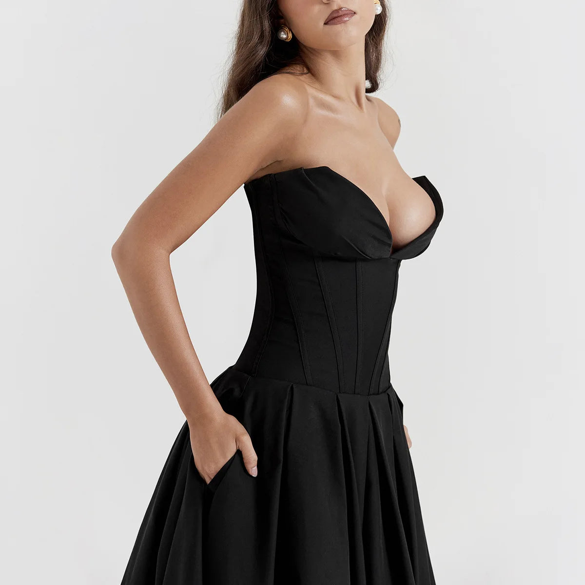 Quick Outfits, Modest Fashion Outfits Ideas Black Plunge Corset Midi Dress Quick Outfits, Modest Fashion Outfits Ideas Black Plunge Corset Midi Dress