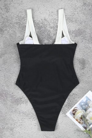 Quick Outfits, Modest Fashion Outfits Ideas Black & White High Leg Swimsuit