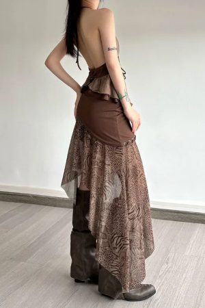 Quick Outfits, Modest Fashion Outfits Ideas Boho Asymmetric Top & Leopard Midi Skirt Two Piece Set
