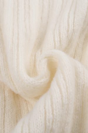 Quick Outfits, Modest Fashion Outfits Ideas Button Up Off Shoulder Knitted Top