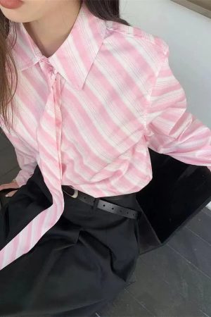 Quick Outfits, Modest Fashion Outfits Ideas Button-Up Striped Shirt With Striped Tie