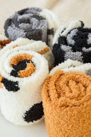 Quick Outfits, Modest Fashion Outfits Ideas Cat Paw Plush Socks