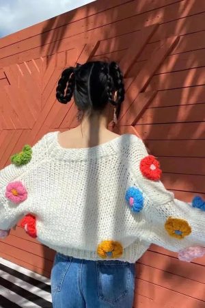 Quick Outfits, Modest Fashion Outfits Ideas Chunky Colorful Floral Cardigan