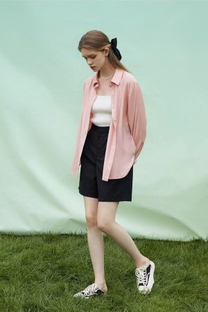 Quick Outfits, Modest Fashion Outfits Ideas Classic Soft Color Shirt