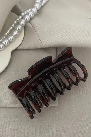 Quick Outfits, Modest Fashion Outfits Ideas Coffee Hair Claws