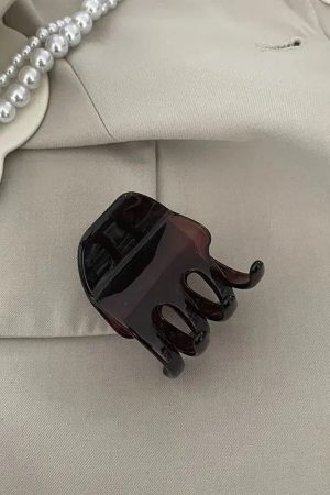 Quick Outfits, Modest Fashion Outfits Ideas Coffee Hair Claws