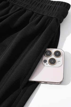 Quick Outfits, Modest Fashion Outfits Ideas Colored Laces Striped Sweatshort