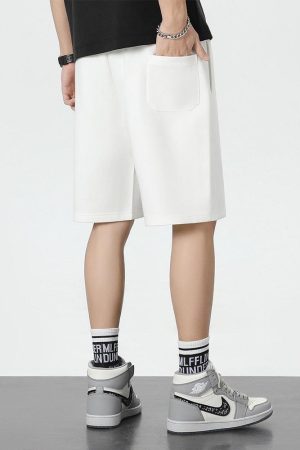 Quick Outfits, Modest Fashion Outfits Ideas Colored Laces Sweatshort