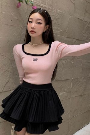 Quick Outfits, Modest Fashion Outfits Ideas Coquette Bow Fluffy Neck Top