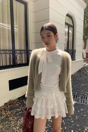 Quick Outfits, Modest Fashion Outfits Ideas Coquette Bow Neck Blouse