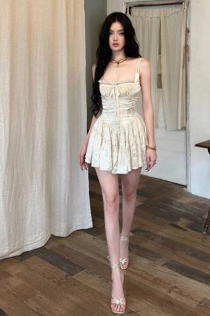 Quick Outfits, Modest Fashion Outfits Ideas Coquette Floral Satin Mini Dress