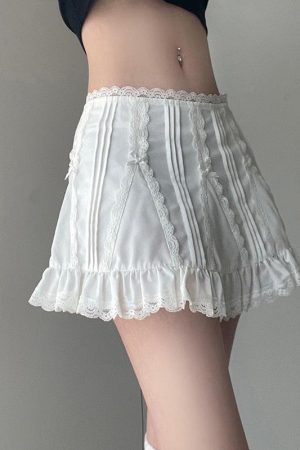Quick Outfits, Modest Fashion Outfits Ideas Coquette Frill Hem Mini Skirt