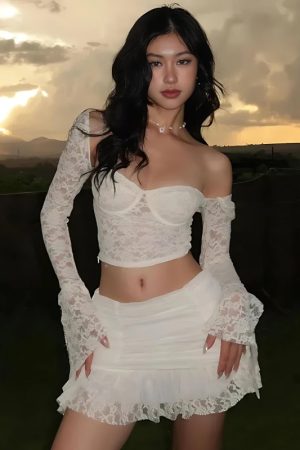 Quick Outfits, Modest Fashion Outfits Ideas Coquette Lace Top & Ruched Mini Skirt Two Piece Set