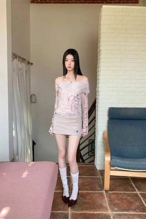 Quick Outfits, Modest Fashion Outfits Ideas Coquette Lace Up Off Shoulder Top